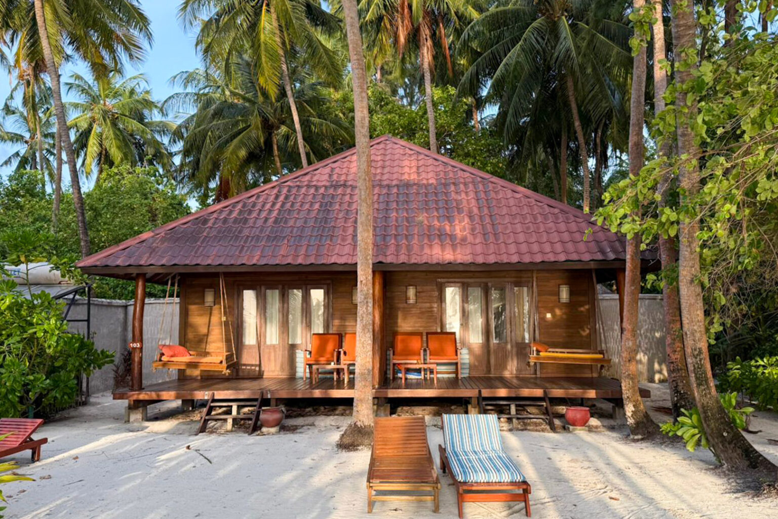 Medhufushi Island Resort Maldives